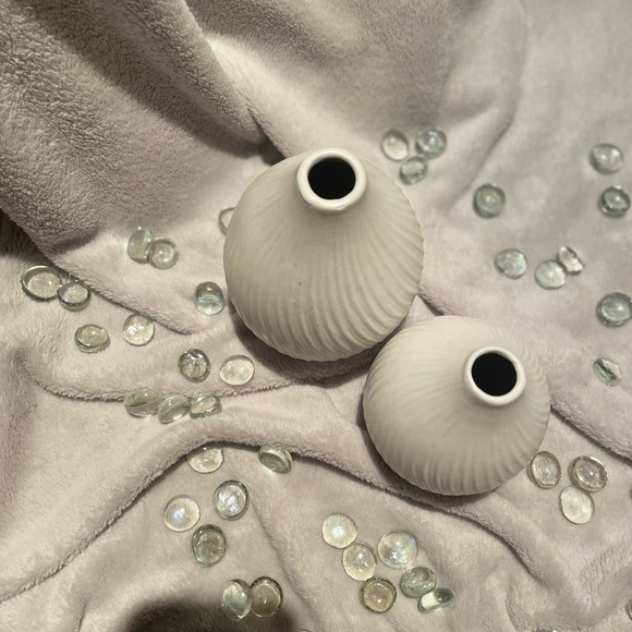 ‼️3/$33‼️ ✨🍶NWT decor vase set🍶✨ - Picture 2 of 4